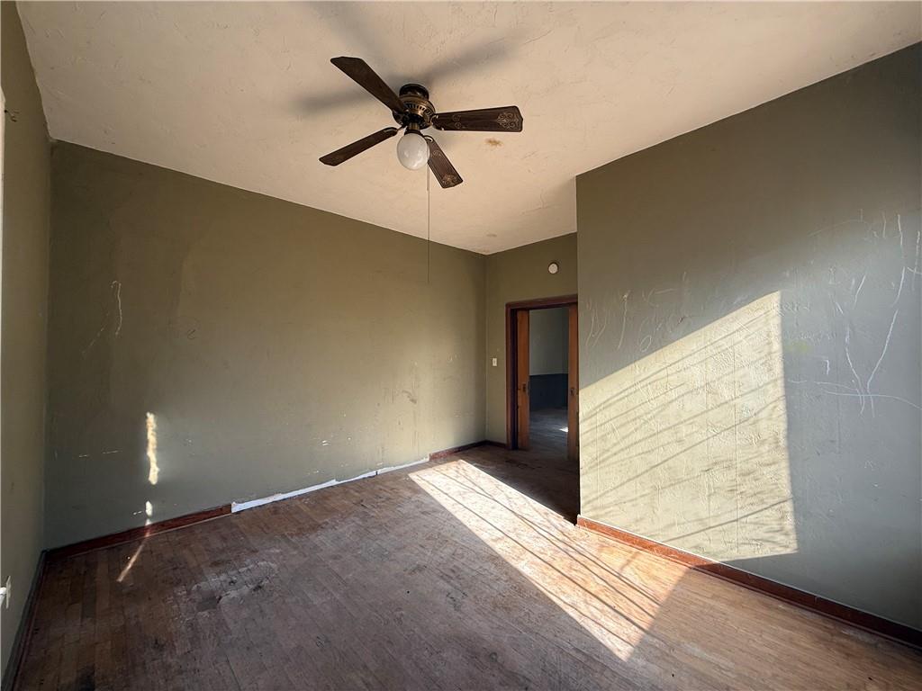 309 West Samuel Street Hamilton, MO 64644 - Photo 12 of 32