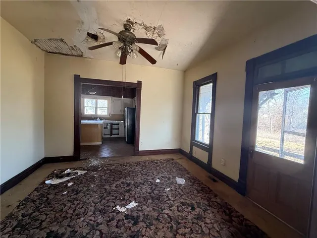 $49,900 | 309 West Samuel Street, Hamilton, MO 64644