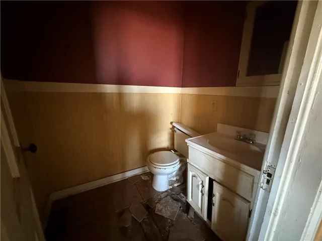 $49,900 | 309 West Samuel Street, Hamilton, MO 64644