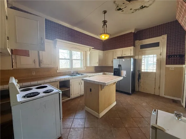 $49,900 | 309 West Samuel Street, Hamilton, MO 64644