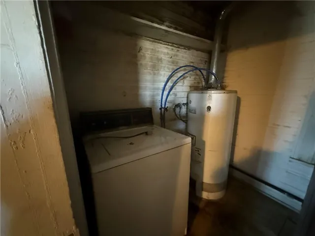 $49,900 | 309 West Samuel Street, Hamilton, MO 64644