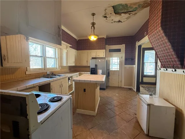 $49,900 | 309 West Samuel Street, Hamilton, MO 64644