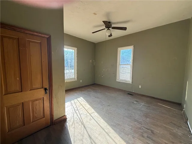 $49,900 | 309 West Samuel Street, Hamilton, MO 64644