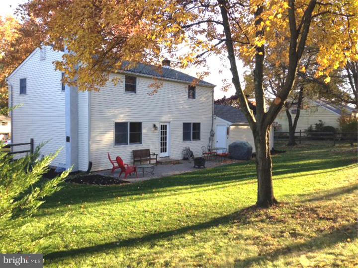 232 Croft Road North Wales, PA 19454 - Photo 6 of 17 Exterior Back