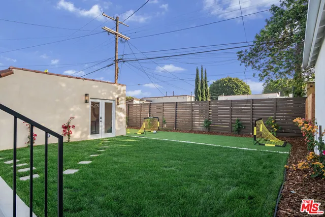 $1,495,000 | 3146 West 78th Street, Los Angeles, CA 90043