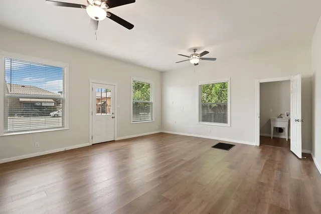 $699,000 | 101 West Lockeford Street, Lodi, CA 95240