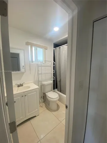 $800,000 | 12 Andros Road, Key Largo, FL 33037