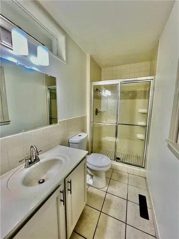 $245,000 | 9201 East 87th Street, Raytown, MO 64138