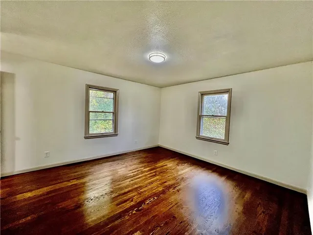 $245,000 | 9201 East 87th Street, Raytown, MO 64138