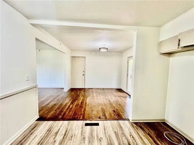 $245,000 | 9201 East 87th Street, Raytown, MO 64138