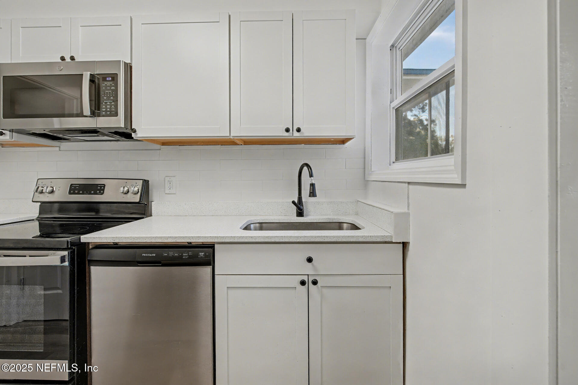 1503 Broome Street Fernandina Beach, FL 32034 - Photo 16 of 38 HD36