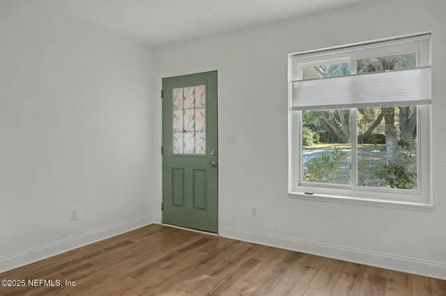 $2,750 | 1503 Broome Street, Fernandina Beach, FL 32034