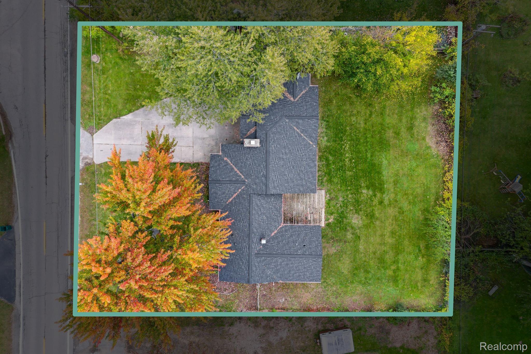 4655 Pelton Road Clarkston, MI 48346 - Photo 43 of 44 Gallery Image 43