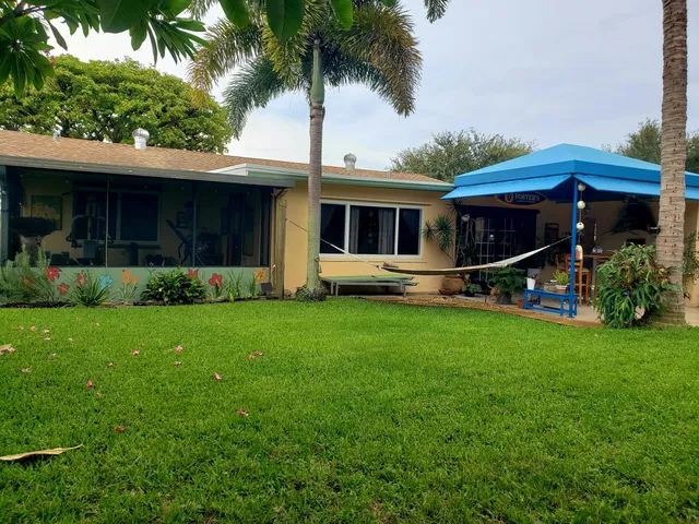 $525,000 | 1613 Nanette Court, Lake Worth, FL 33461