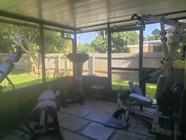 $525,000 | 1613 Nanette Court, Lake Worth, FL 33461