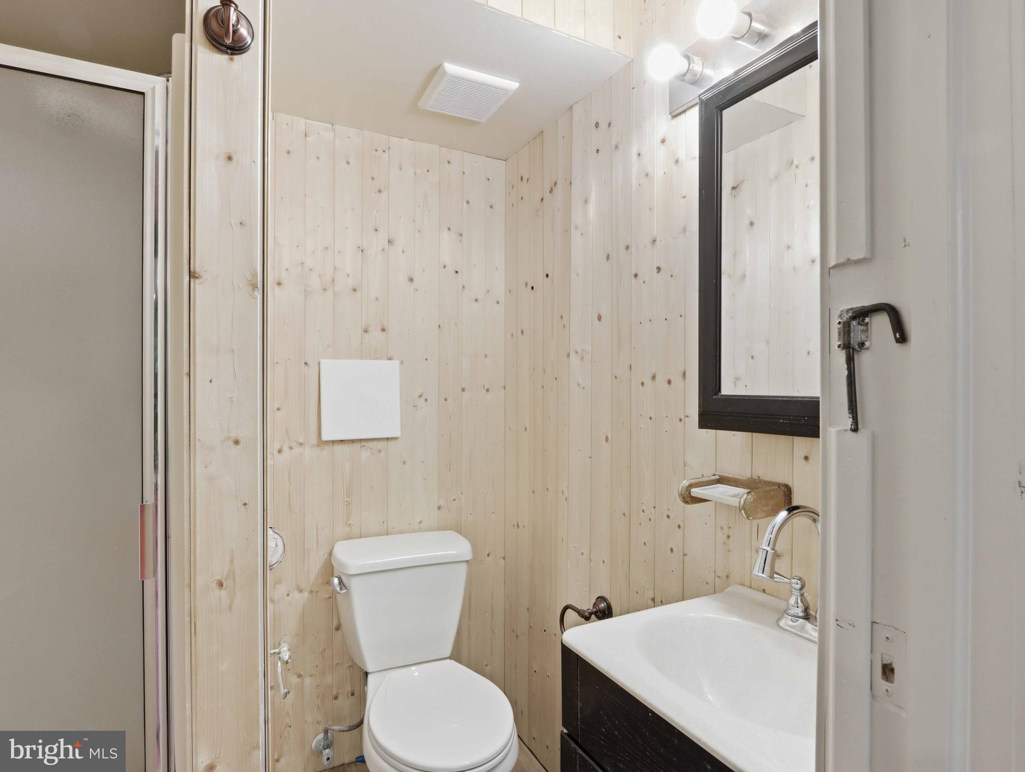 8812 Fox Circle Perry Hall, MD 21128 - Photo 15 of 44 Full bathroom in lower level