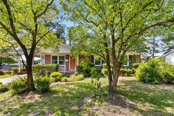 $1,900 | 2815 Skycrest Drive, Fayetteville, NC 28304