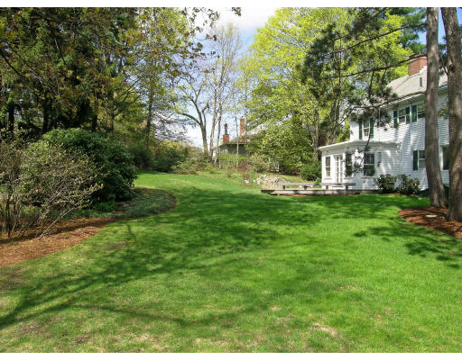 98 Rutledge Road Belmont, MA 02478 - Photo 13 of 14