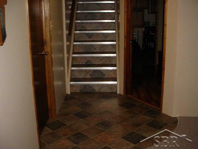 2145 West Moore Road Saginaw, MI 48601 - Photo 8 of 18 20068978-7.JPG