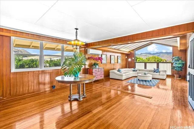 $3,330,000 | 4316 Pāpū Circle, Honolulu, HI 96816