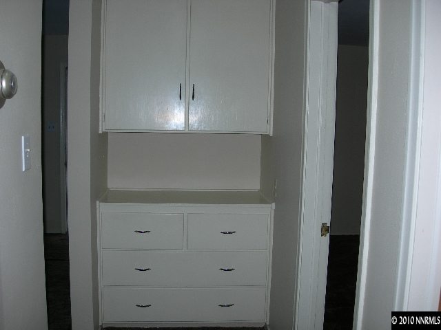 875 W Street Reno, NV 89503 - Photo 5 of 9 Photo 5