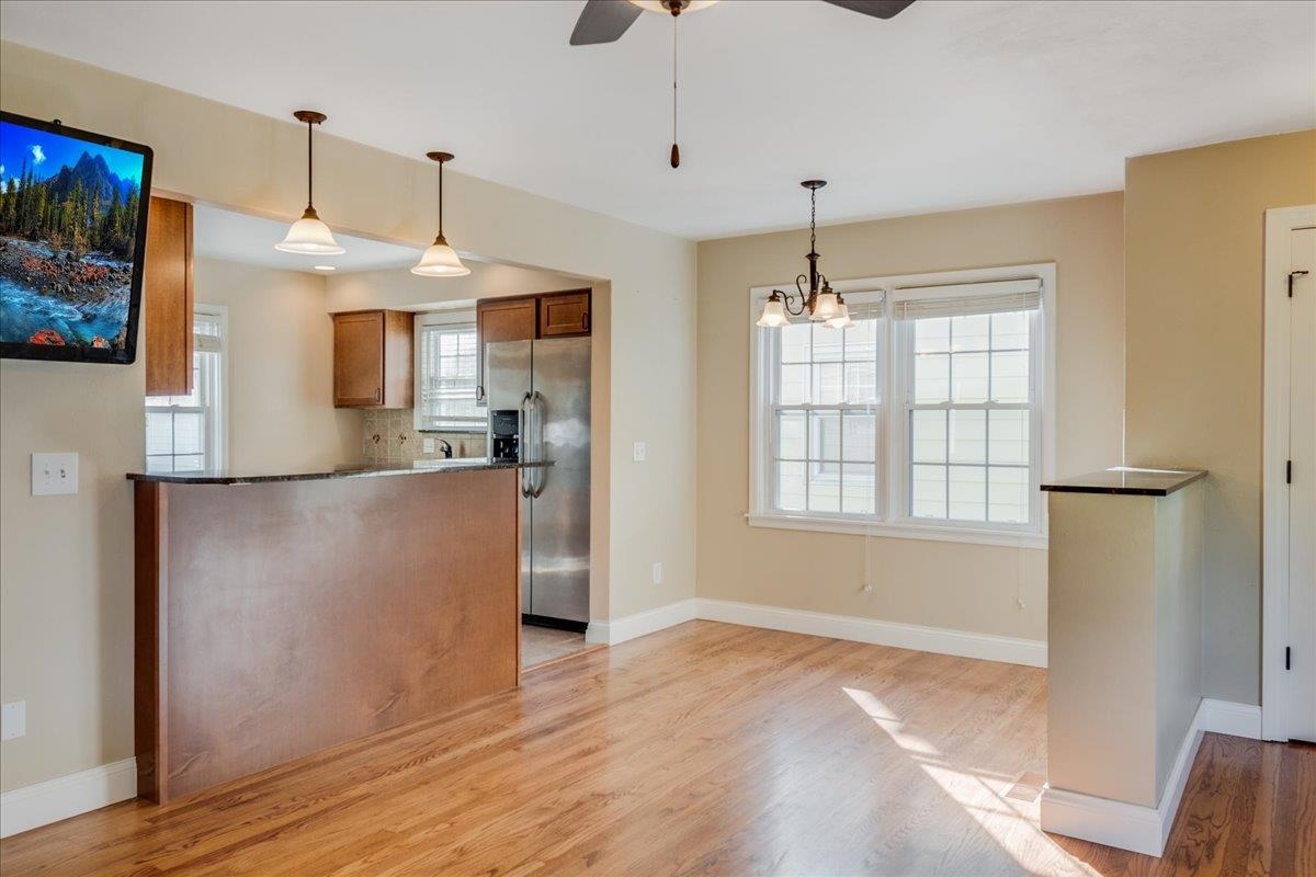 2232 South Spring Street Springfield, IL 62704 - Photo 6 of 27