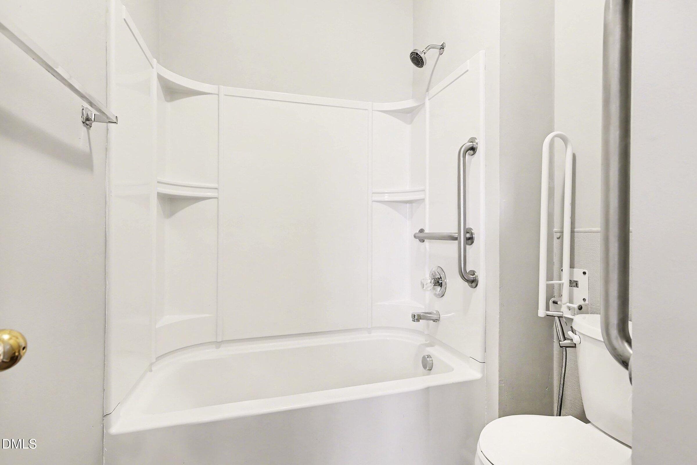 3013 Alder Ridge Lane Raleigh, NC 27603 - Photo 20 of 32 030_file_4519