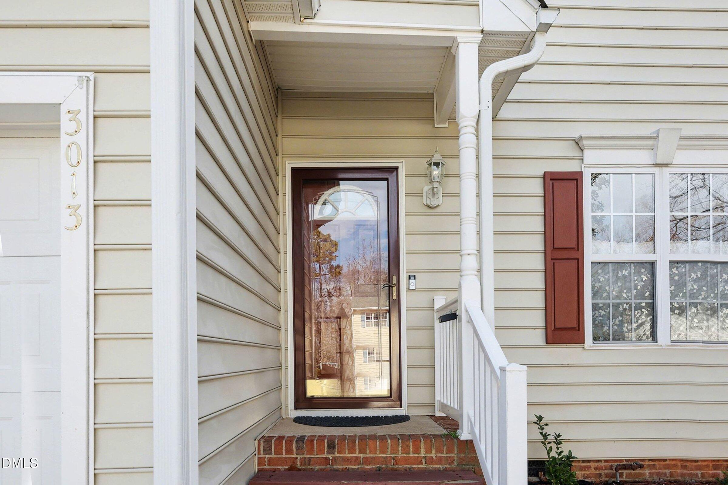 3013 Alder Ridge Lane Raleigh, NC 27603 - Photo 4 of 32 004_file_4895