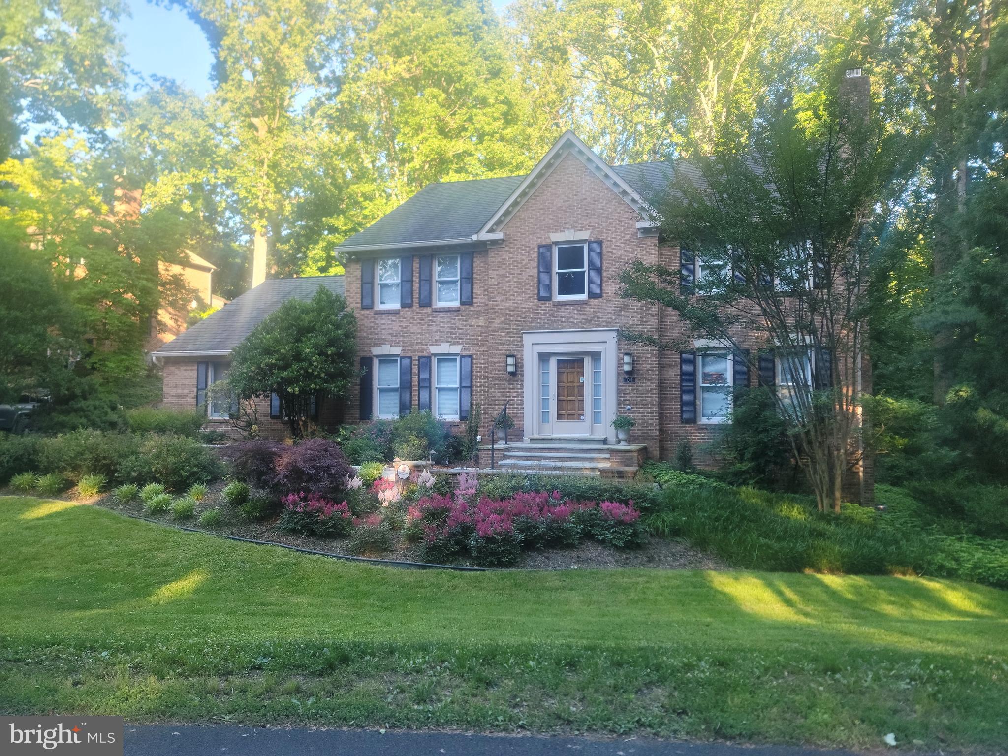 1097 Old Cedar Road McLean, VA 22102 - Photo 1 of 9 Front of home