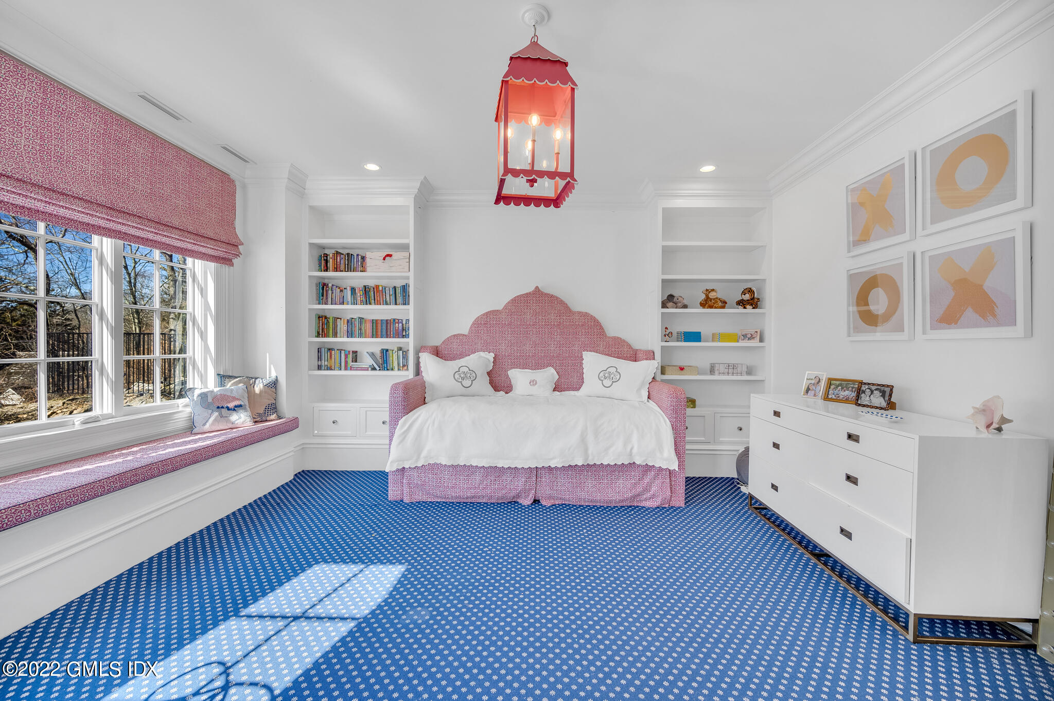 21 Woodside Drive Greenwich, CT 06830 - Photo 16 of 35 a bedroom with furniture and a window