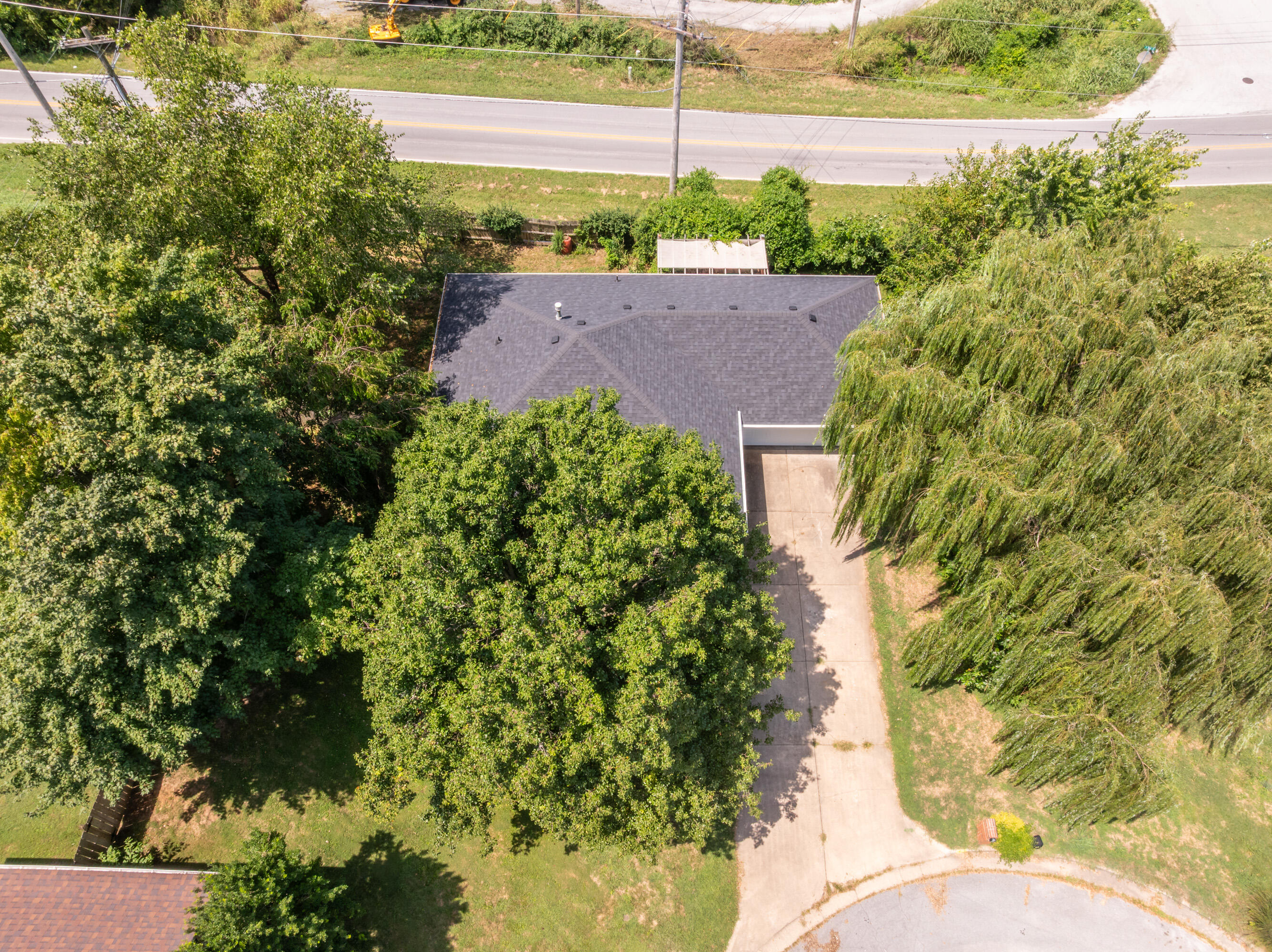 433 Devonshire Street Nixa, MO 65714 - Photo 26 of 39 DevonshireDrone-18-18
