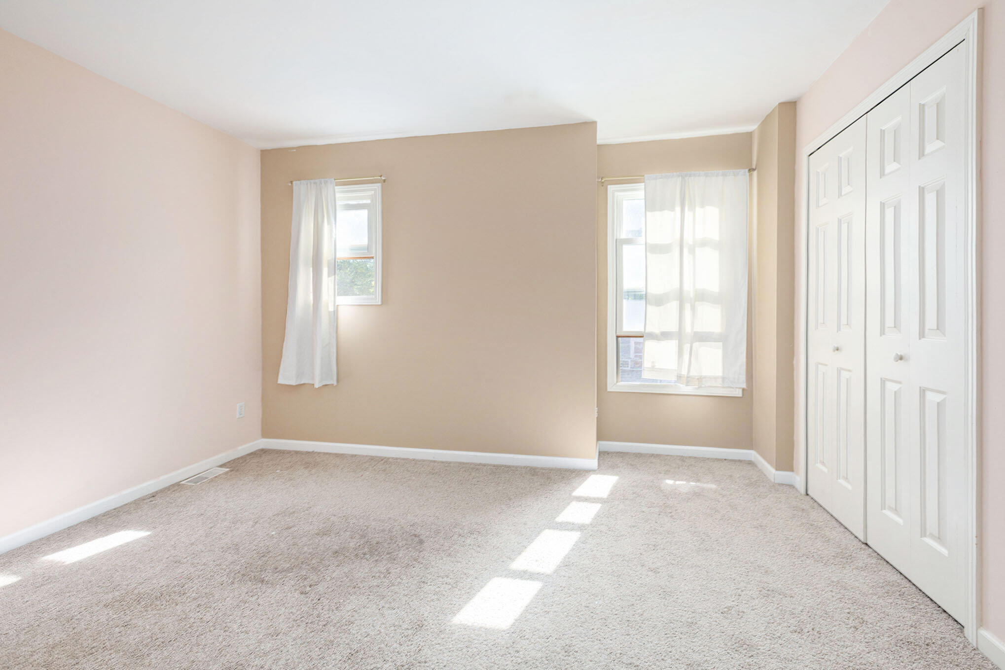 215 Arcade Street Ypsilanti, MI 48197 - Photo 7 of 21 007__mg_6288_835