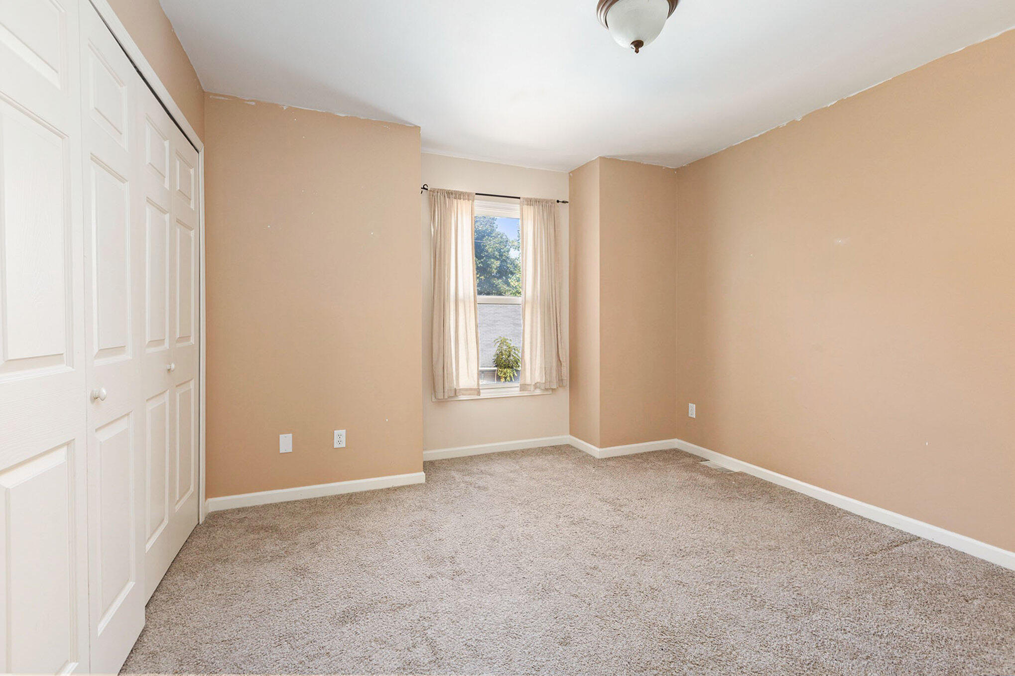 215 Arcade Street Ypsilanti, MI 48197 - Photo 9 of 21 009__mg_6297_794