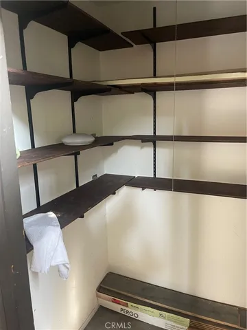 $3,400 | 15511 Sherman Way, Van Nuys, CA 91406