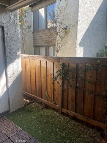 $3,400 | 15511 Sherman Way, Van Nuys, CA 91406