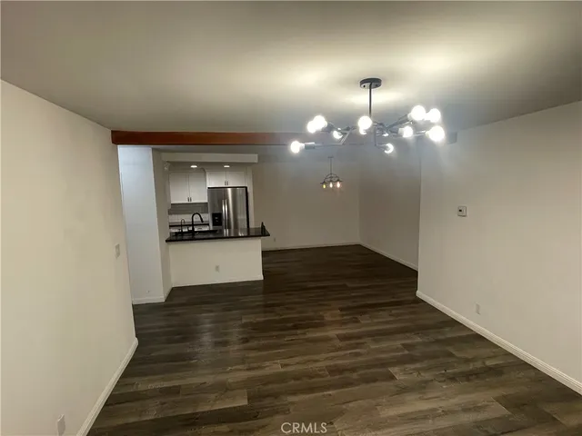 $3,400 | 15511 Sherman Way, Van Nuys, CA 91406