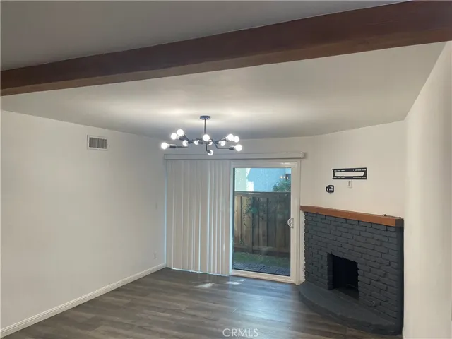 $3,400 | 15511 Sherman Way, Van Nuys, CA 91406
