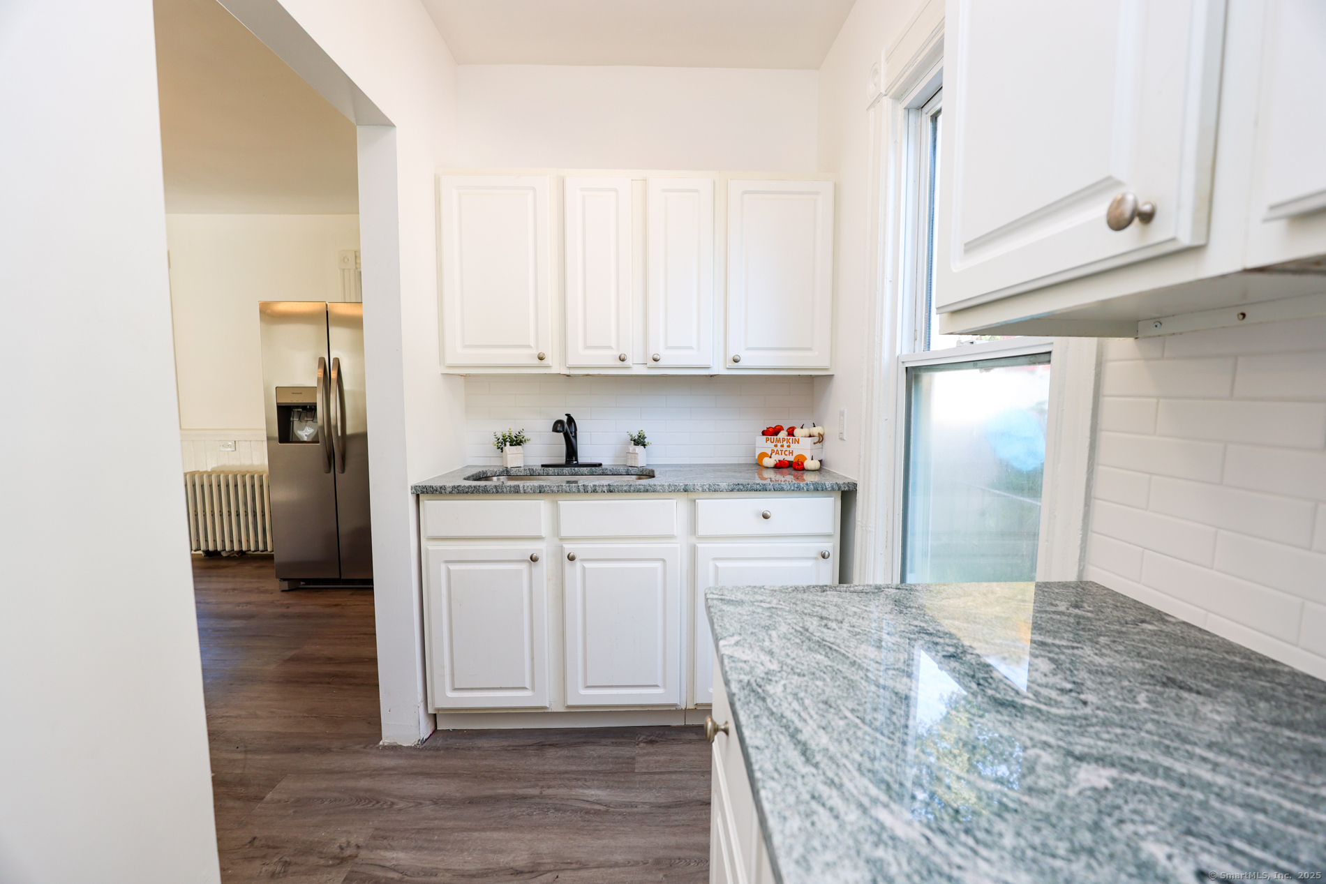 113 4th Street Norwich, CT 06360 - Photo 12 of 33