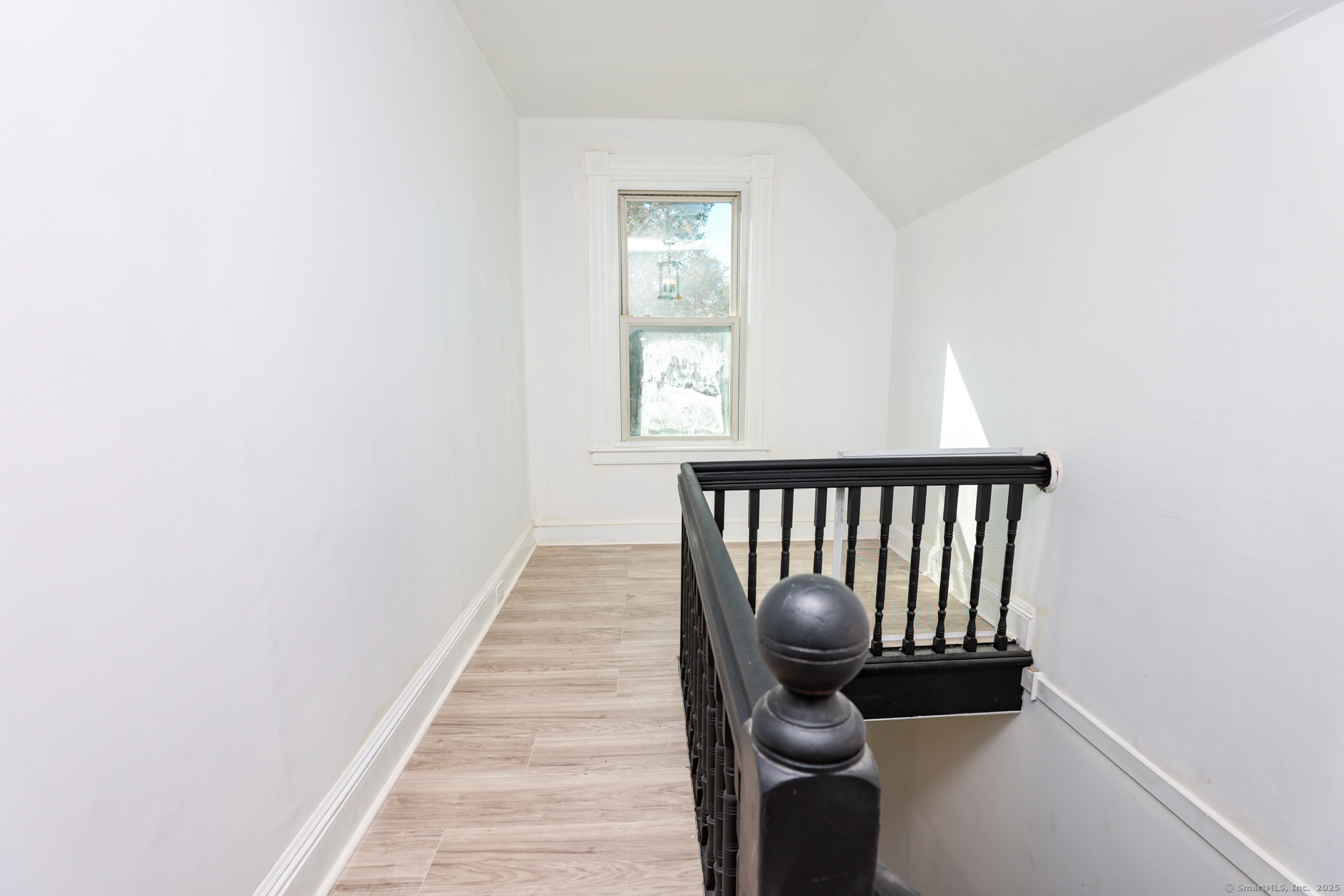 113 4th Street Norwich, CT 06360 - Photo 21 of 33