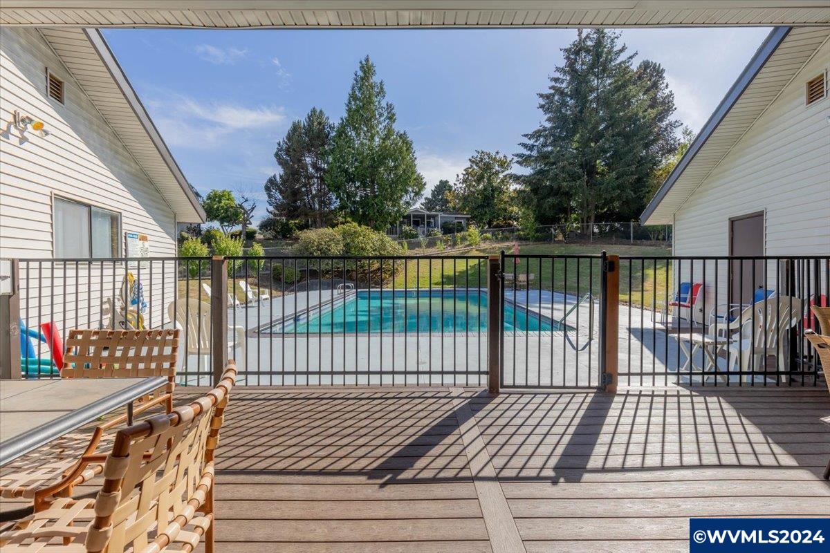 1602 Northeast Riverside Drive, Unit 32 McMinnville, OR 97128 - Photo 38 of 46