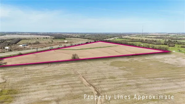 $360,000 | Pleasant Valley Road, Wellsville, KS 66092