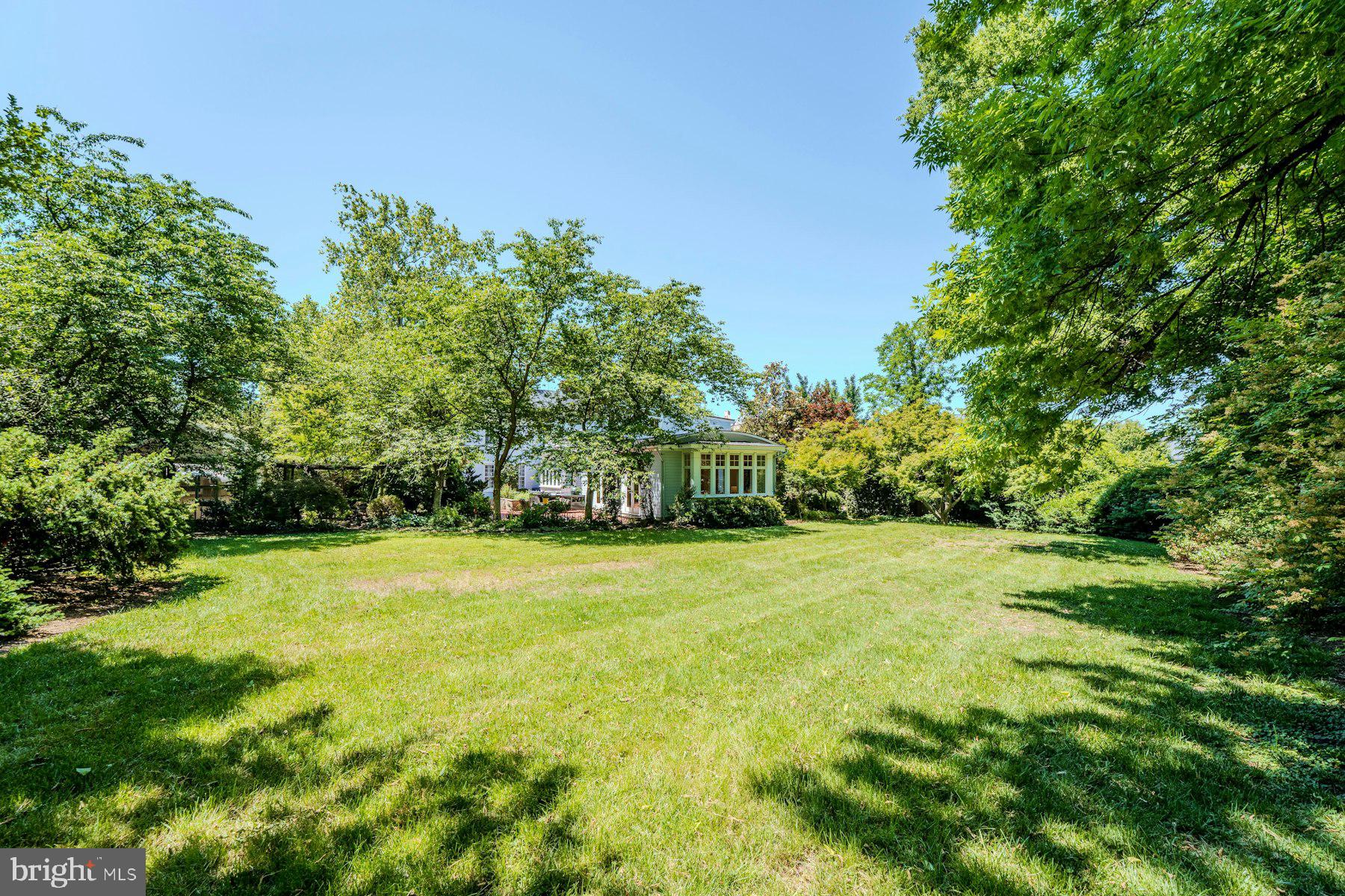 208 Edwards Ferry Road Northeast Leesburg, VA 20176 - Photo 73 of 76