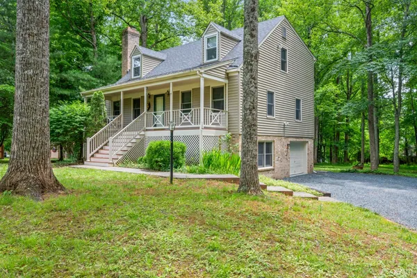 $352,900 | 125 Cane Raiser Court, Amherst, VA 24521
