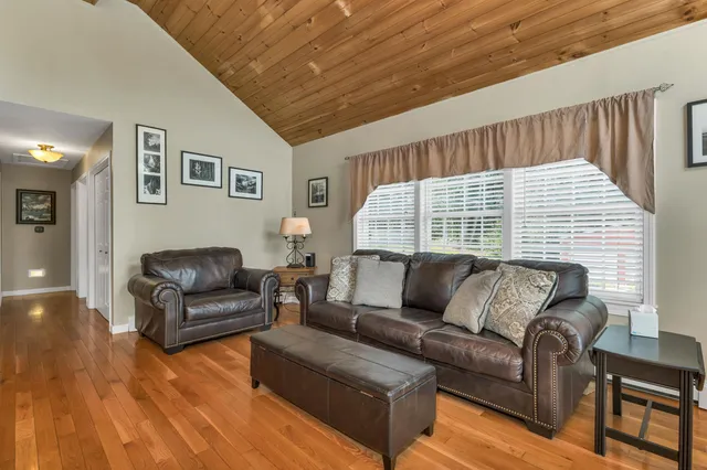 $759,000 | 9 Warbonnet Lane, Gilmanton, NH 03237