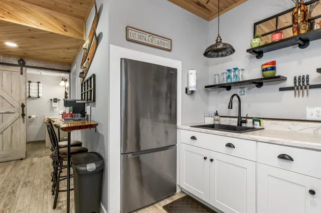 $759,000 | 9 Warbonnet Lane, Gilmanton, NH 03237