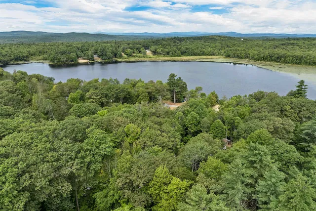 $759,000 | 9 Warbonnet Lane, Gilmanton, NH 03237