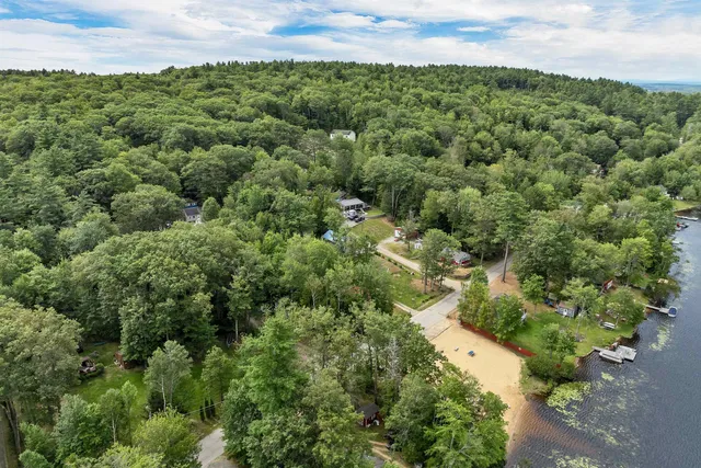 $759,000 | 9 Warbonnet Lane, Gilmanton, NH 03237