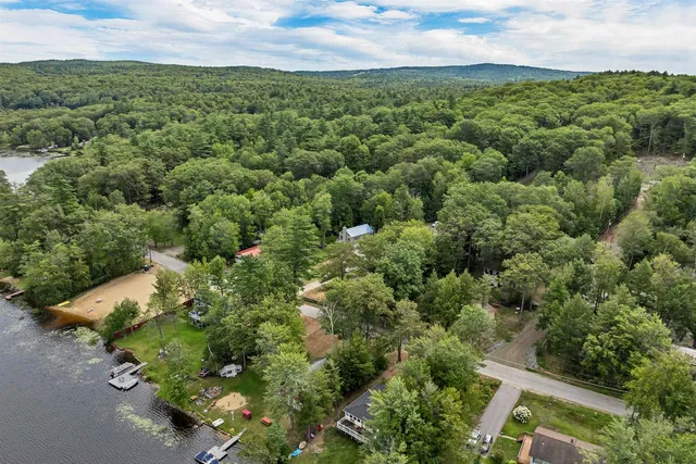 $759,000 | 9 Warbonnet Lane, Gilmanton, NH 03237