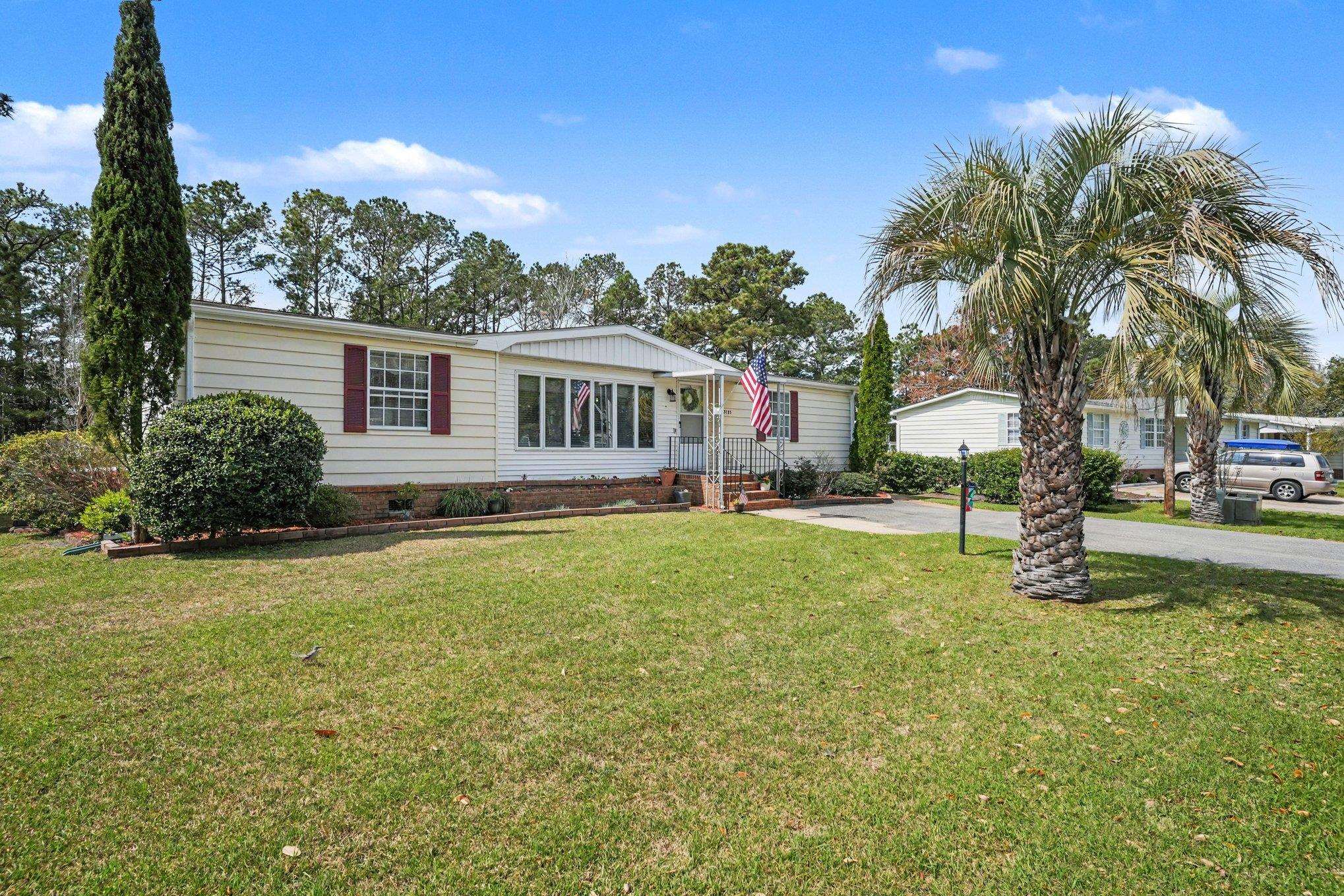 3175 Moonshadow Lane Murrells Inlet, SC 29576 - Photo 3 of 41 Gallery Image 3