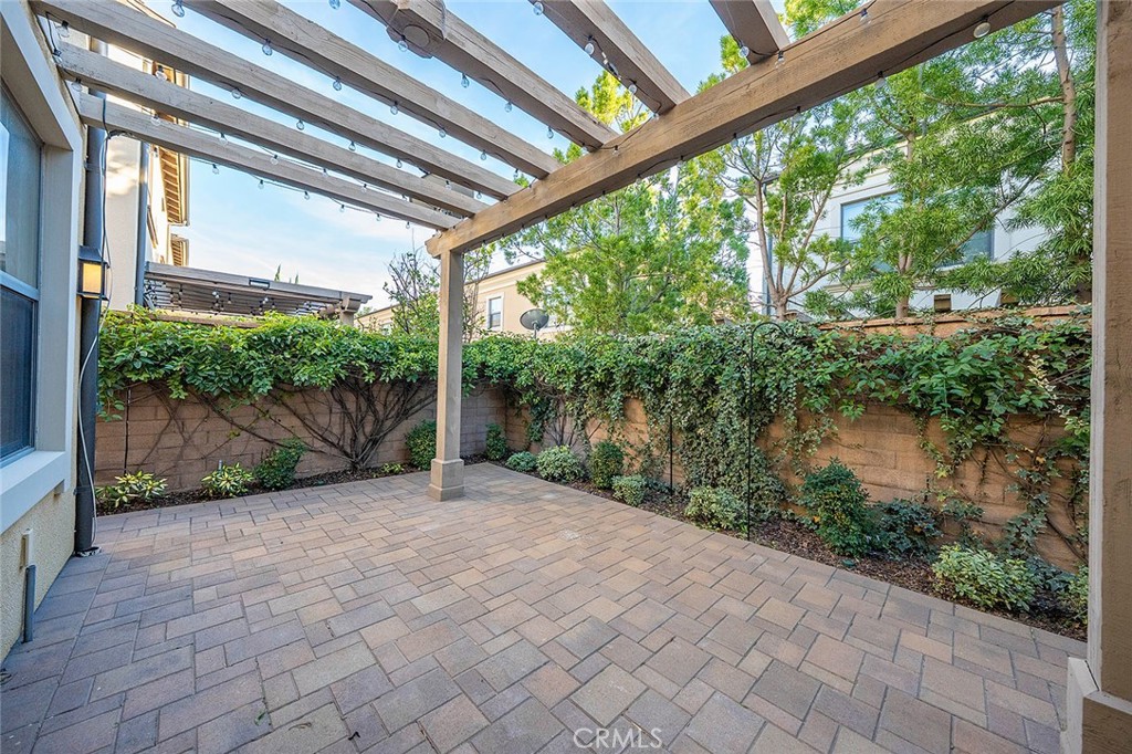143 Rodeo Irvine, CA 92602 - Photo 15 of 37